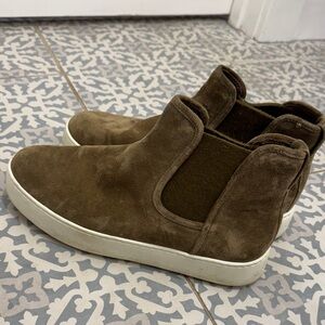 Vince women’s Olive green Suede Slip-On Sneaker Boot